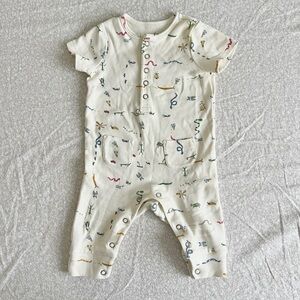 Pehr henley one-piece crawling critters bug print 0-3 M